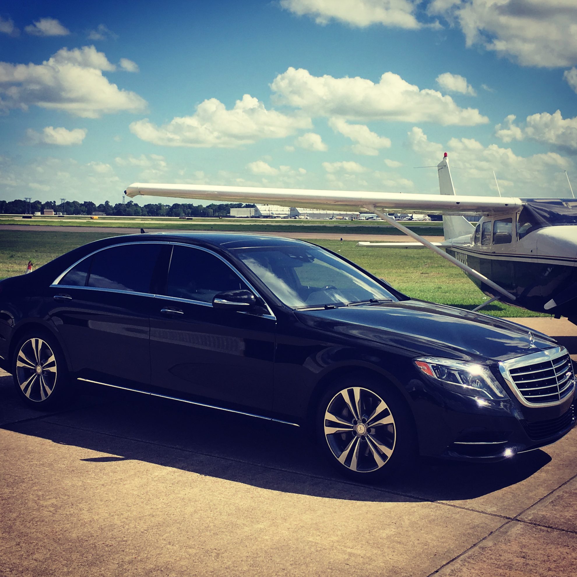 Mercedes S550 FBO Service